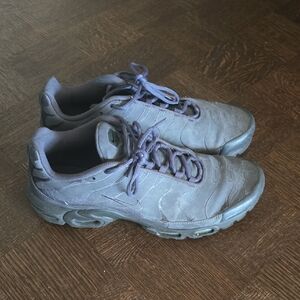 Men's Nike Tn Air Gray Running Shoes size 12